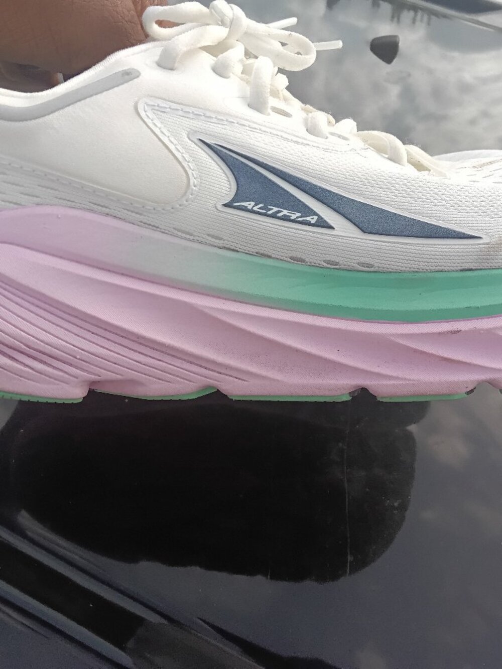ALTRA VIA OLYMPUS WHITE/PINK/GREEN SHOES WOMEN'S SIZE US 8.5